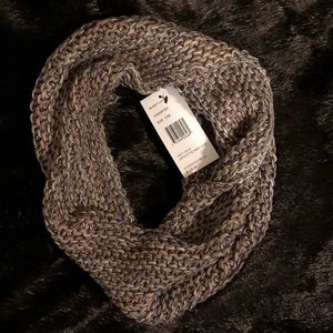 NWT Lafayette 148 New York Wool Infinity Scarf